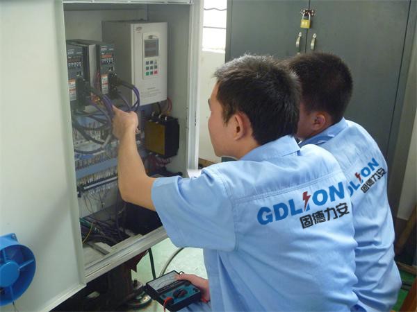 除了“智慧用電”系統(tǒng)幫你做好預(yù)警外，還有哪些預(yù)防觸電事故的措施需要注意